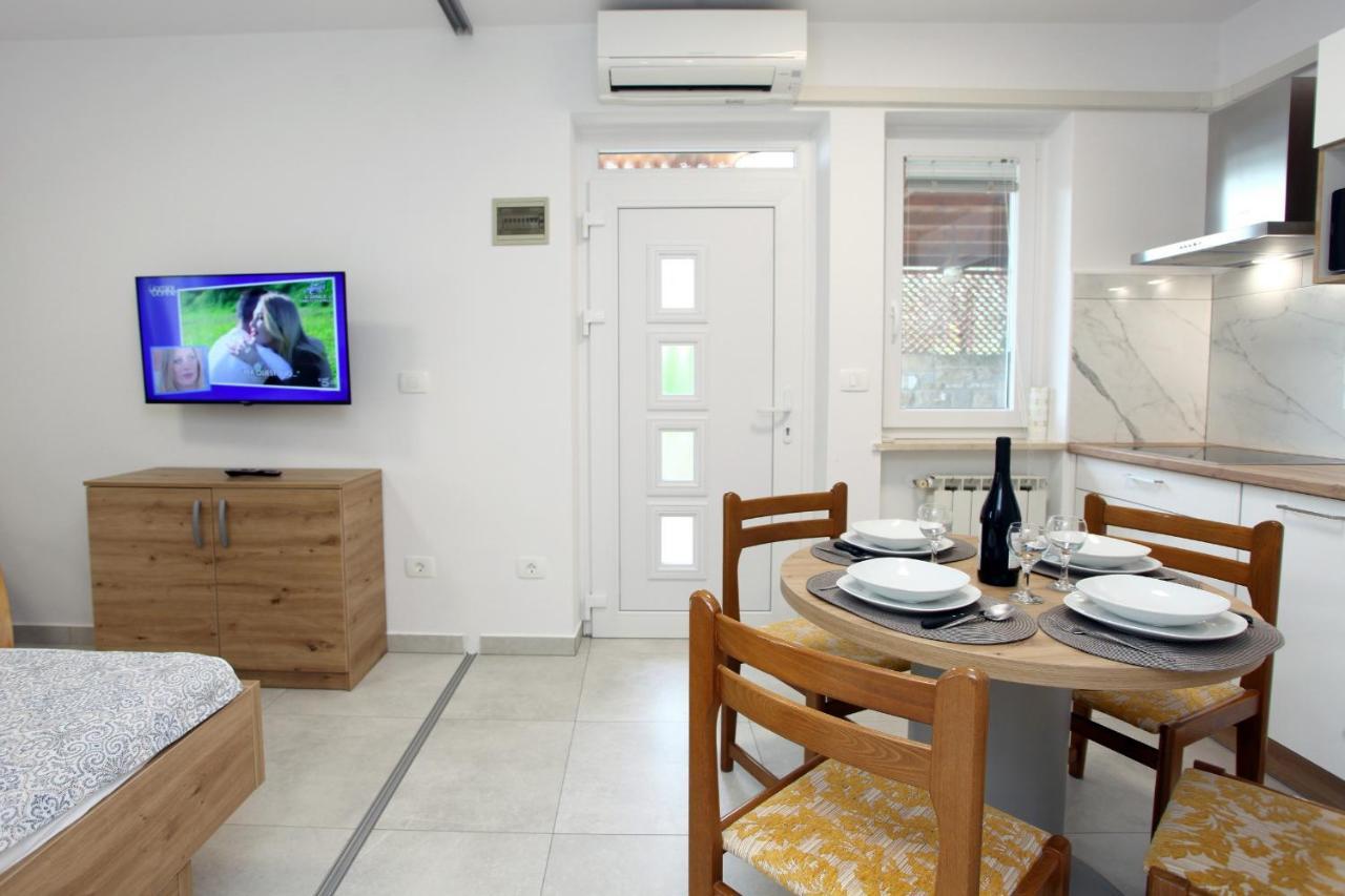 Sea View Apartments Portoroz Zm Exterior photo